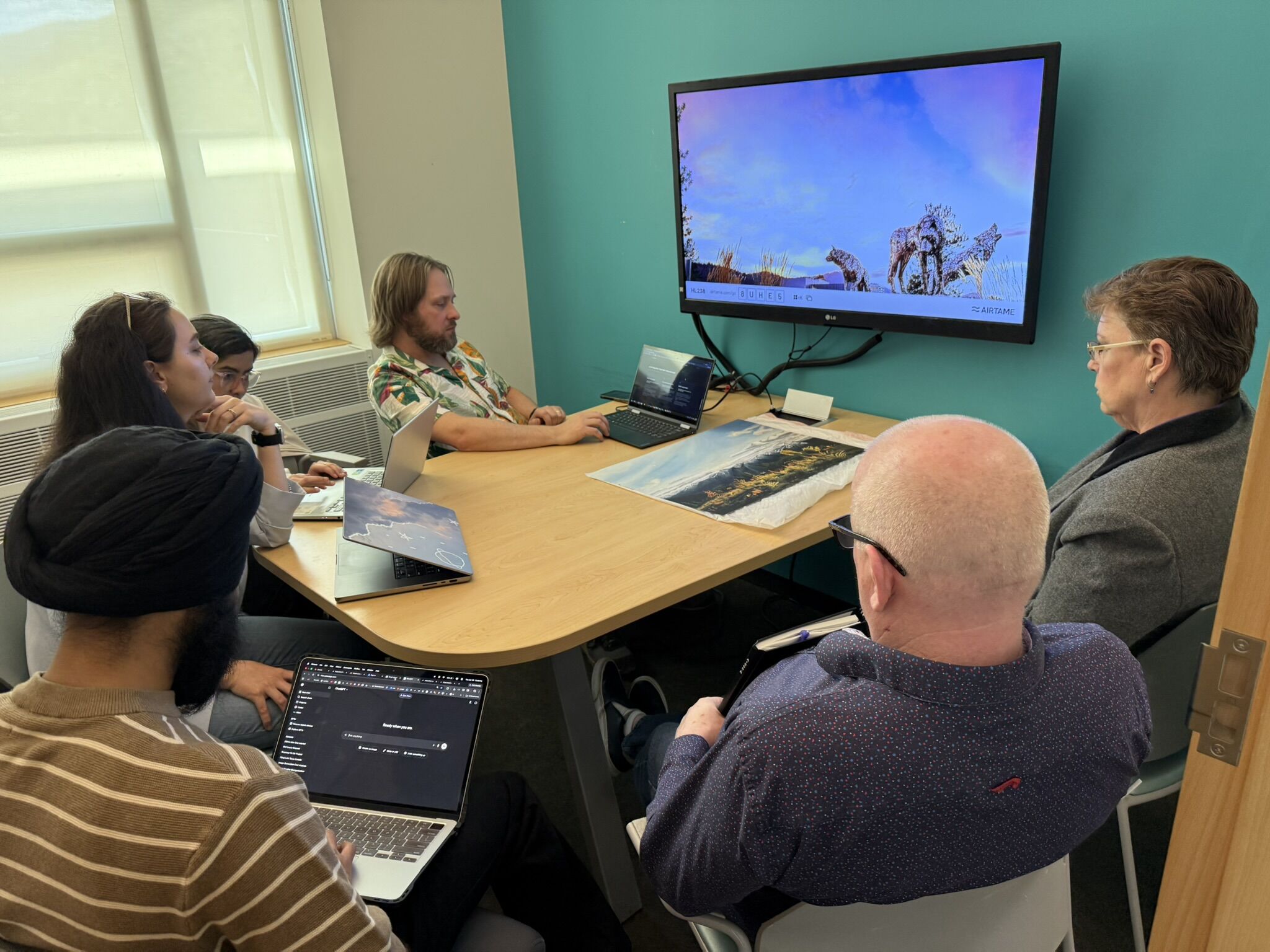 Entrepreneurs collaborating